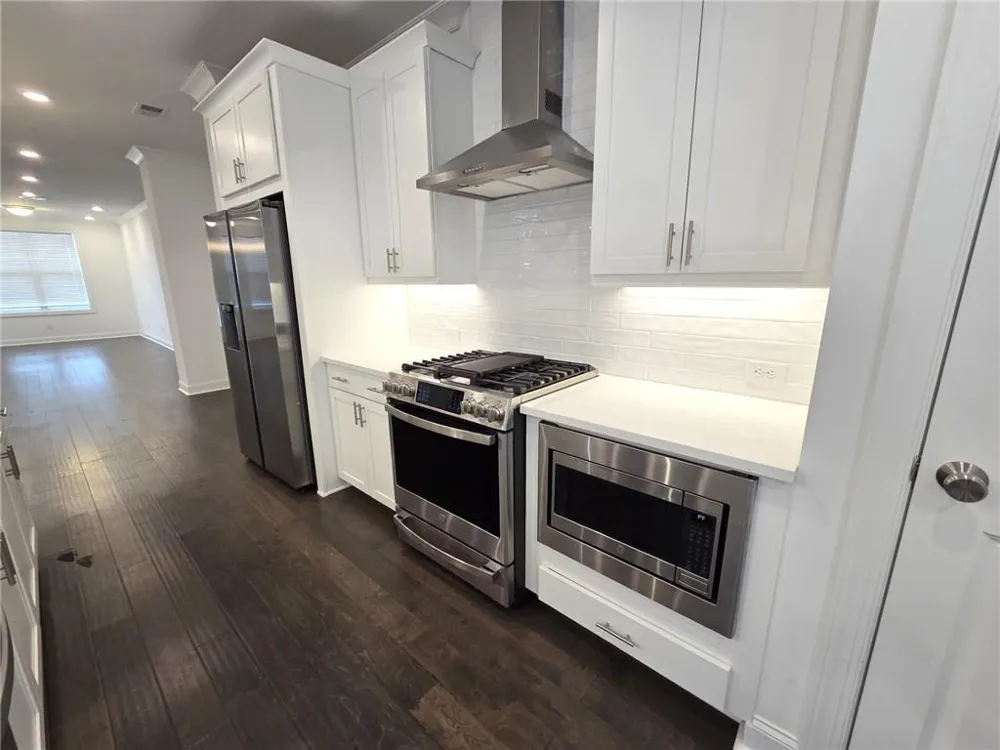 885 Green Sapling Trail Suwanee, GA 30024