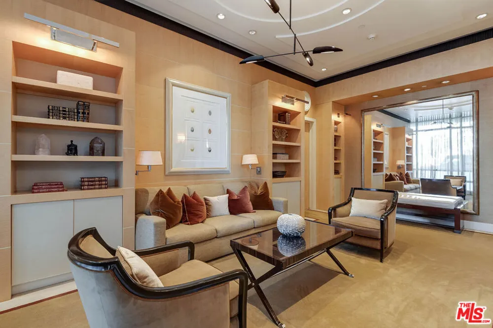 10800 Wilshire Boulevard #1101 Los Angeles, CA 90024