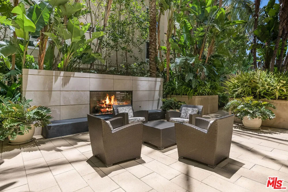 10800 Wilshire Boulevard #1101 Los Angeles, CA 90024