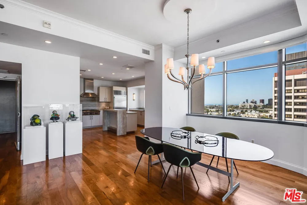 10800 Wilshire Boulevard #1101 Los Angeles, CA 90024