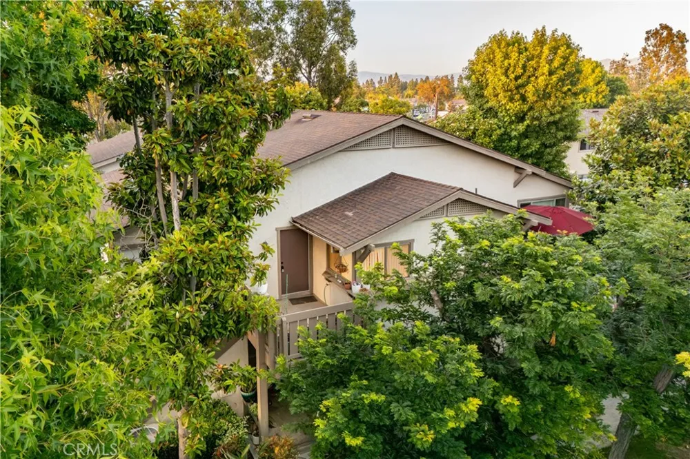 101 Rockwood #52 Irvine, CA 92614