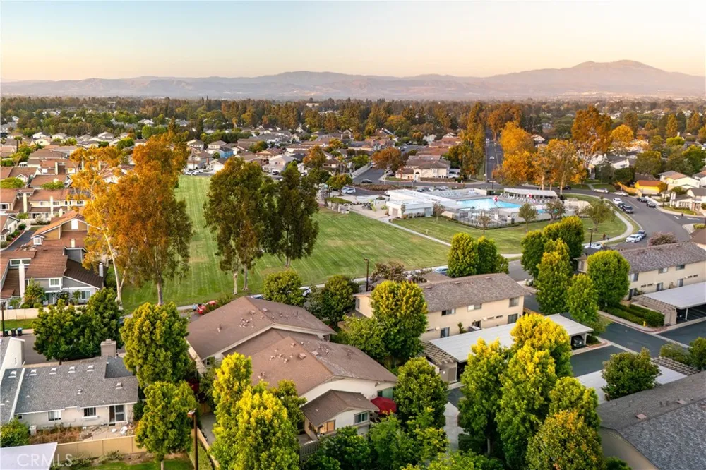 101 Rockwood #52 Irvine, CA 92614
