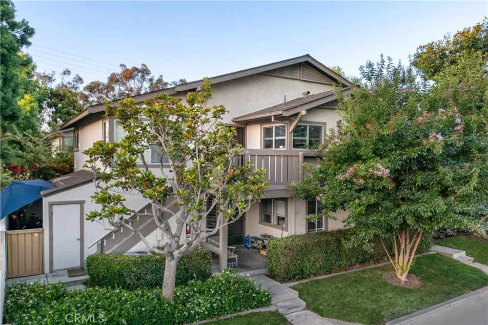 101 Rockwood #52 Irvine, CA 92614