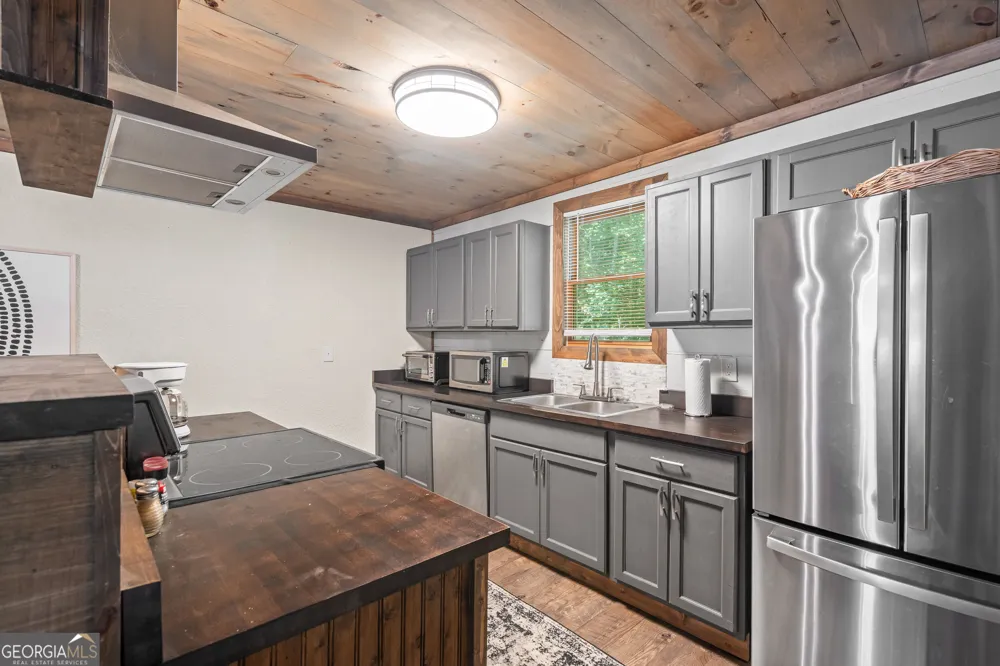 4326 White Oak DR Hiawassee, GA 30546