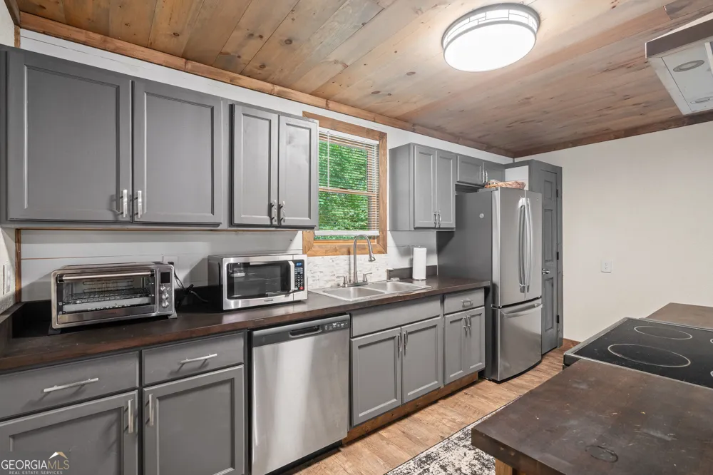 4326 White Oak DR Hiawassee, GA 30546