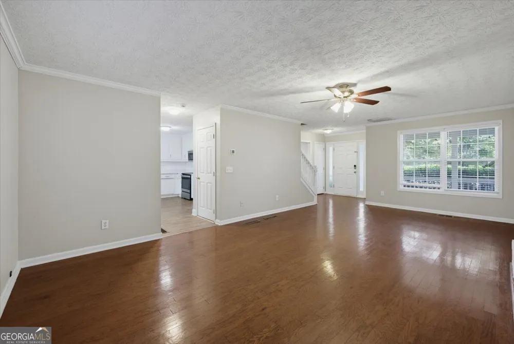 310 Rockingham DR Loganville, GA 30052