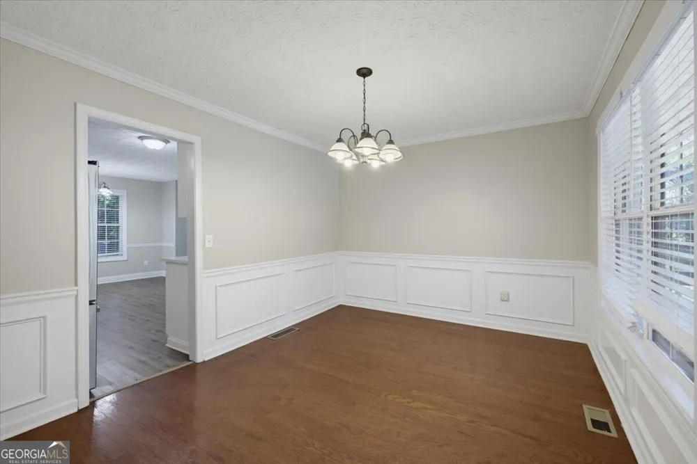 310 Rockingham DR Loganville, GA 30052
