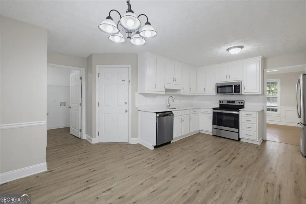 310 Rockingham DR Loganville, GA 30052
