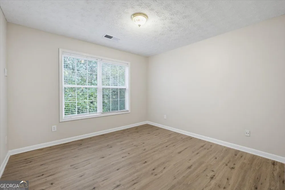310 Rockingham DR Loganville, GA 30052