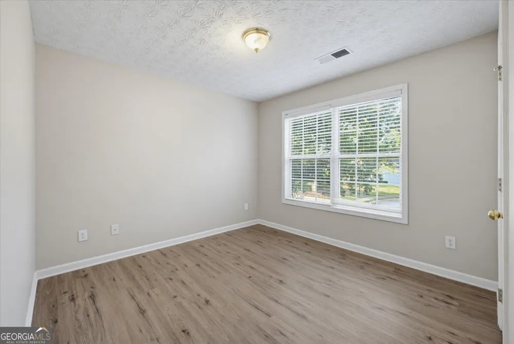 310 Rockingham DR Loganville, GA 30052