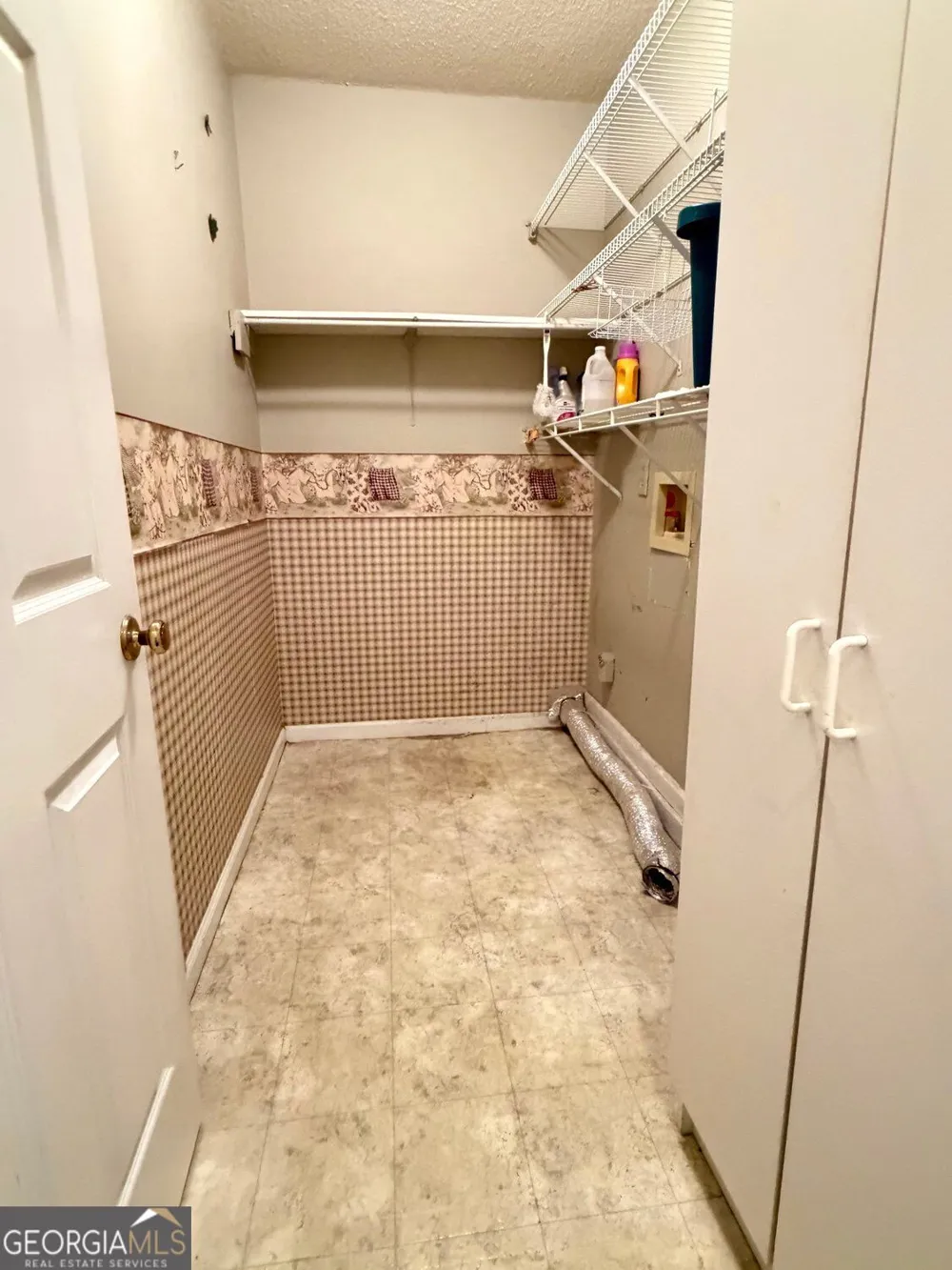 3240 Country Walk DR Powder Springs, GA 30127