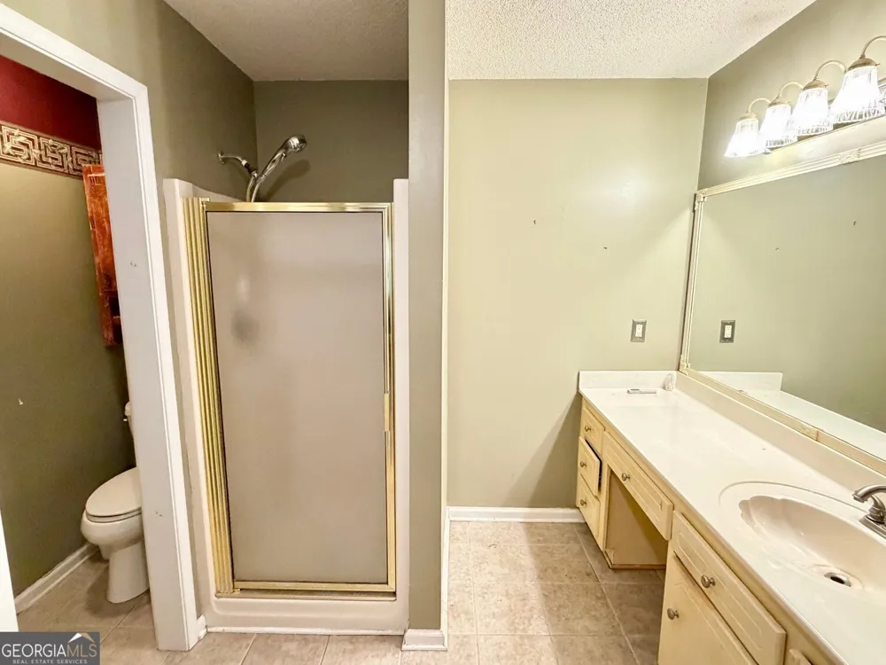 3240 Country Walk DR Powder Springs, GA 30127