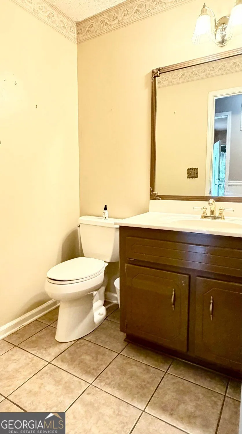 3240 Country Walk DR Powder Springs, GA 30127