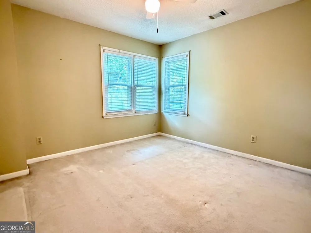 3240 Country Walk DR Powder Springs, GA 30127