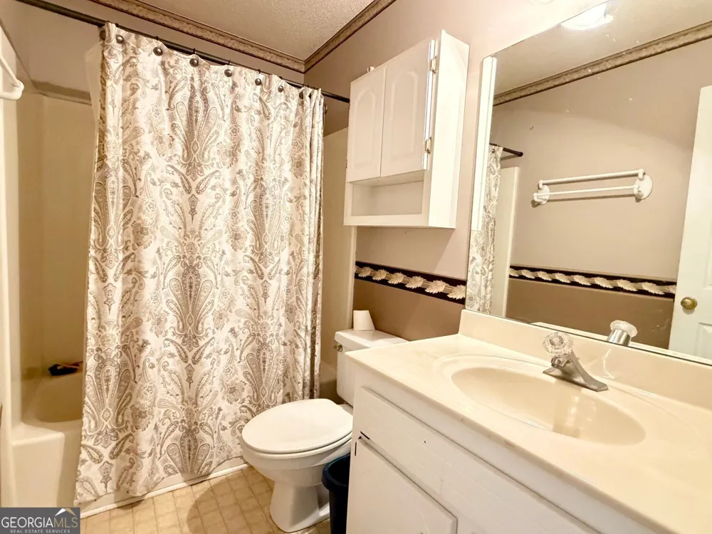 3240 Country Walk DR Powder Springs, GA 30127