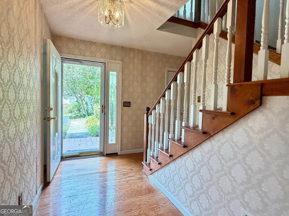 3240 Country Walk DR Powder Springs, GA 30127