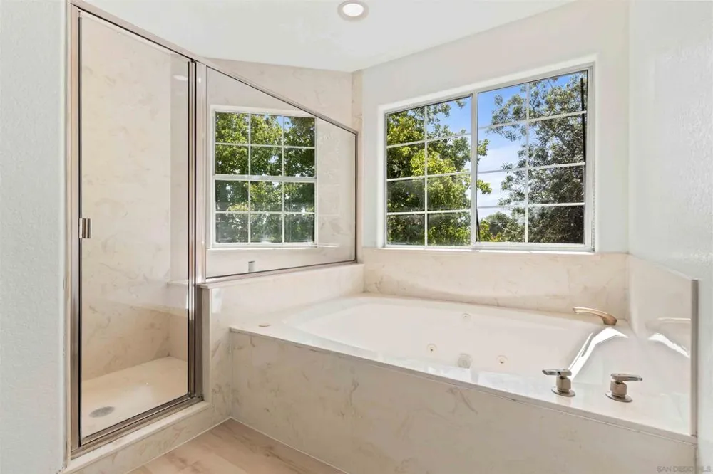 1474 Via Encinos Fallbrook, CA 92028