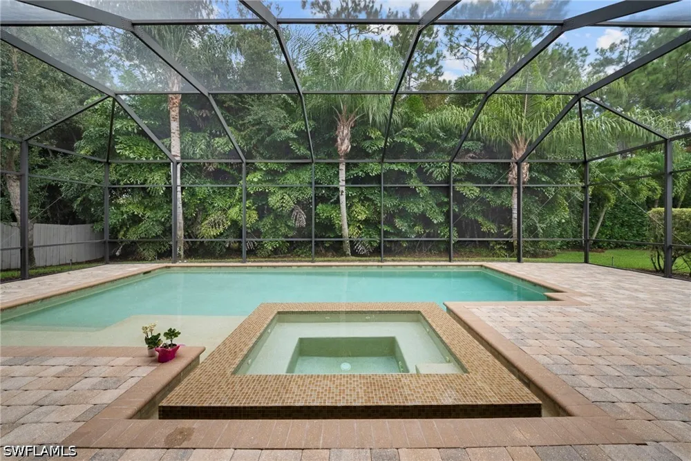 Acorn Way Naples, FL 34119