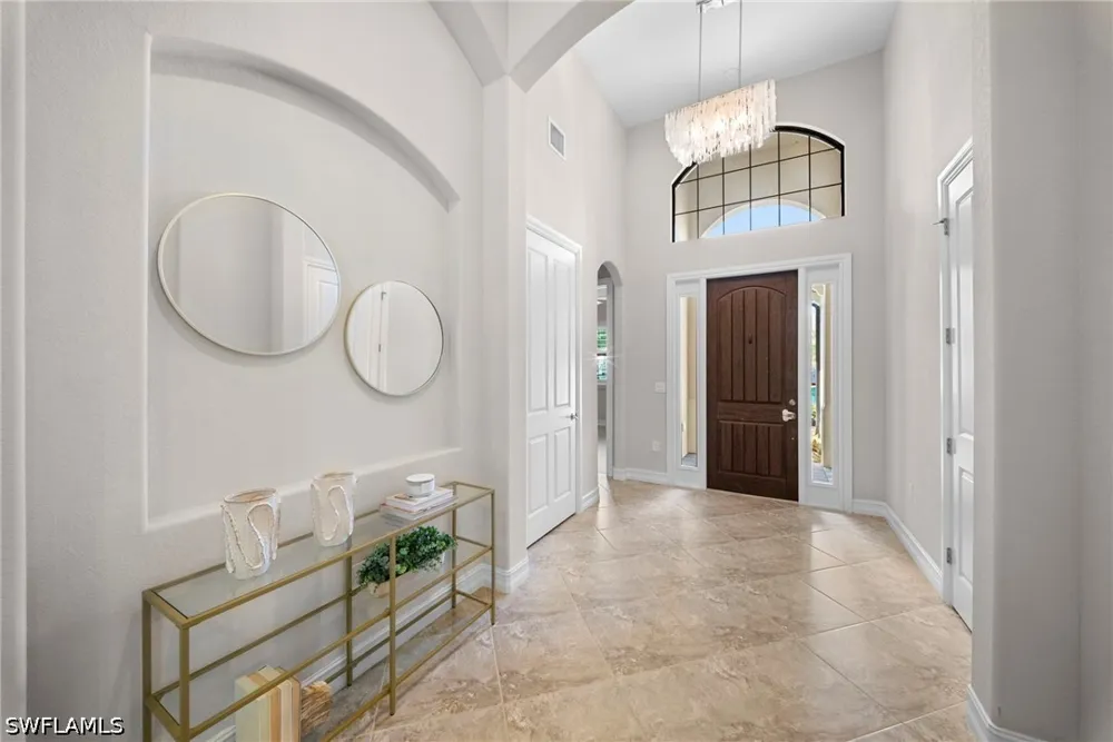 Acorn Way Naples, FL 34119