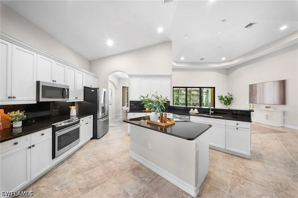 Acorn Way Naples, FL 34119