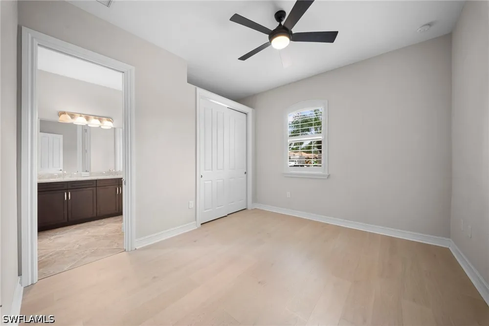 Acorn Way Naples, FL 34119