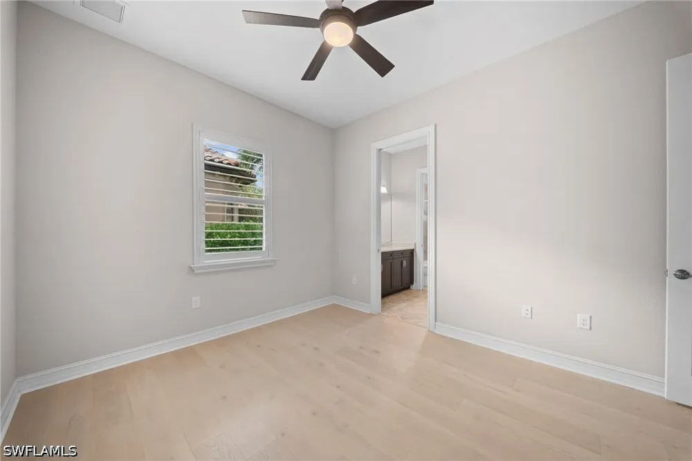 Acorn Way Naples, FL 34119