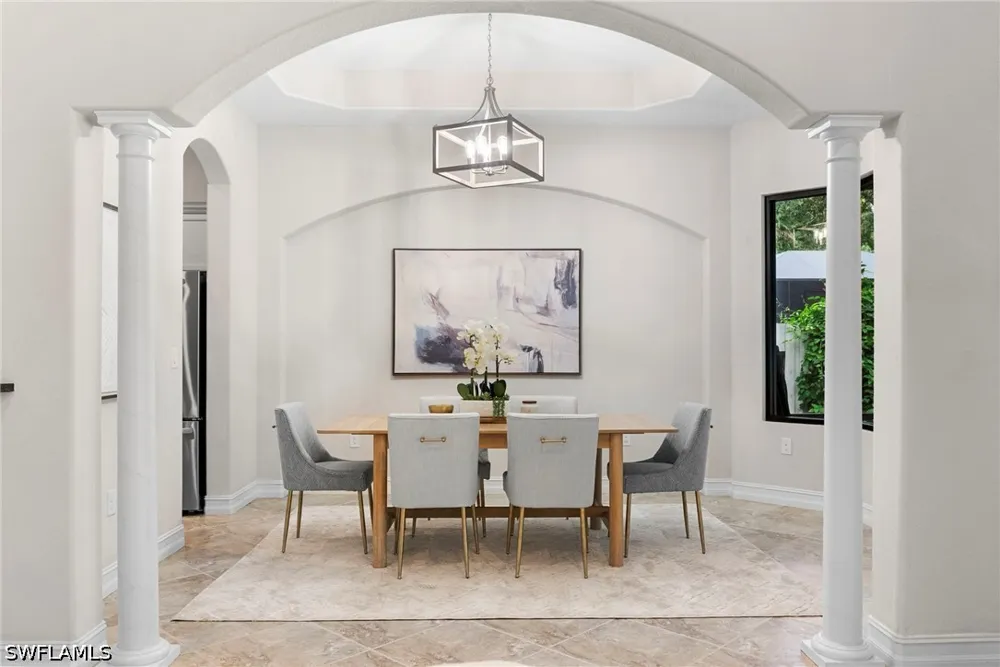 Acorn Way Naples, FL 34119