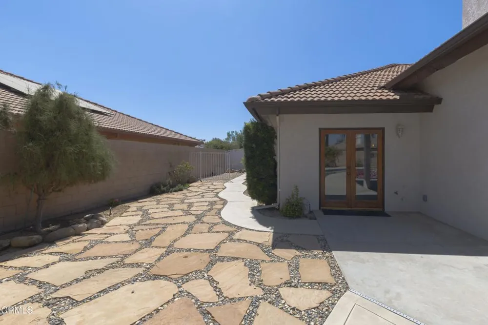 13806 Table Rock Avenue Bakersfield, CA 93314