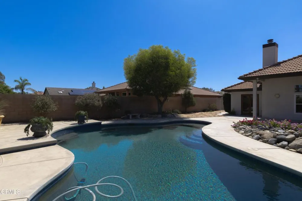 13806 Table Rock Avenue Bakersfield, CA 93314