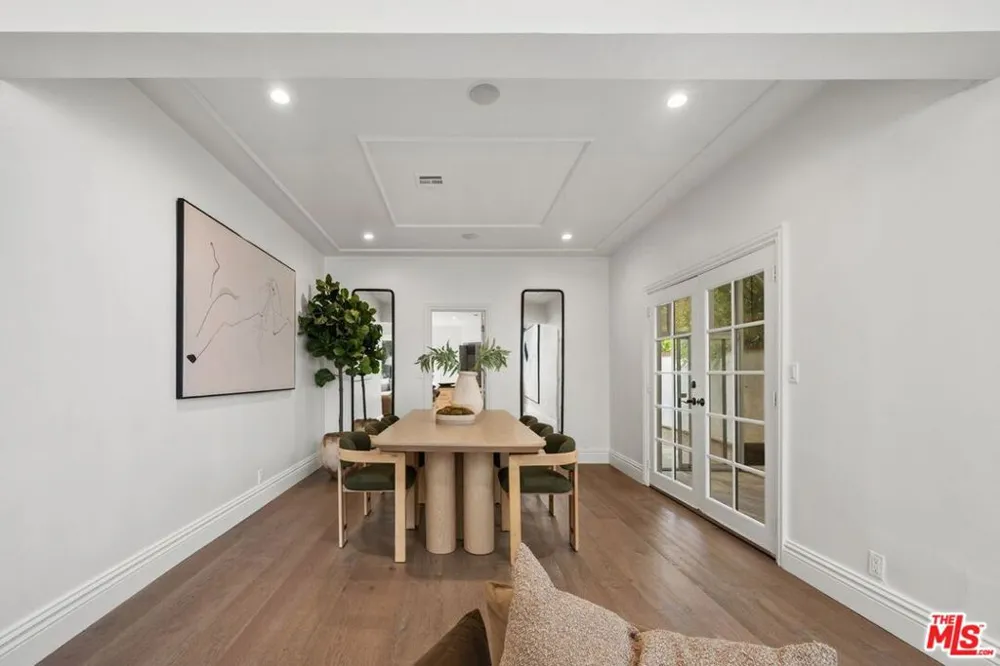 491 S Spalding Drive Beverly Hills, CA 90212