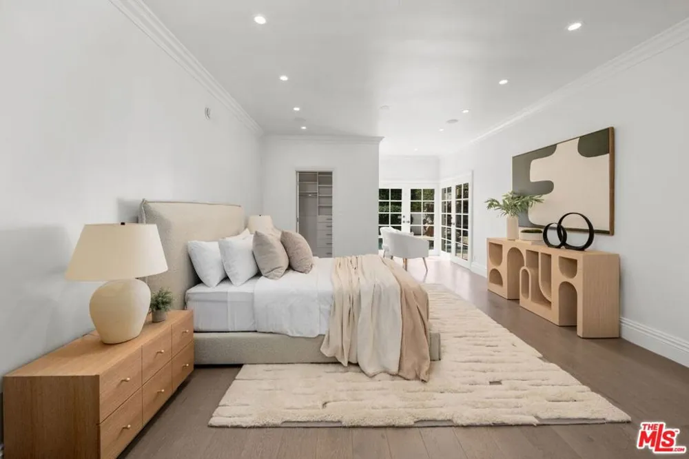 491 S Spalding Drive Beverly Hills, CA 90212
