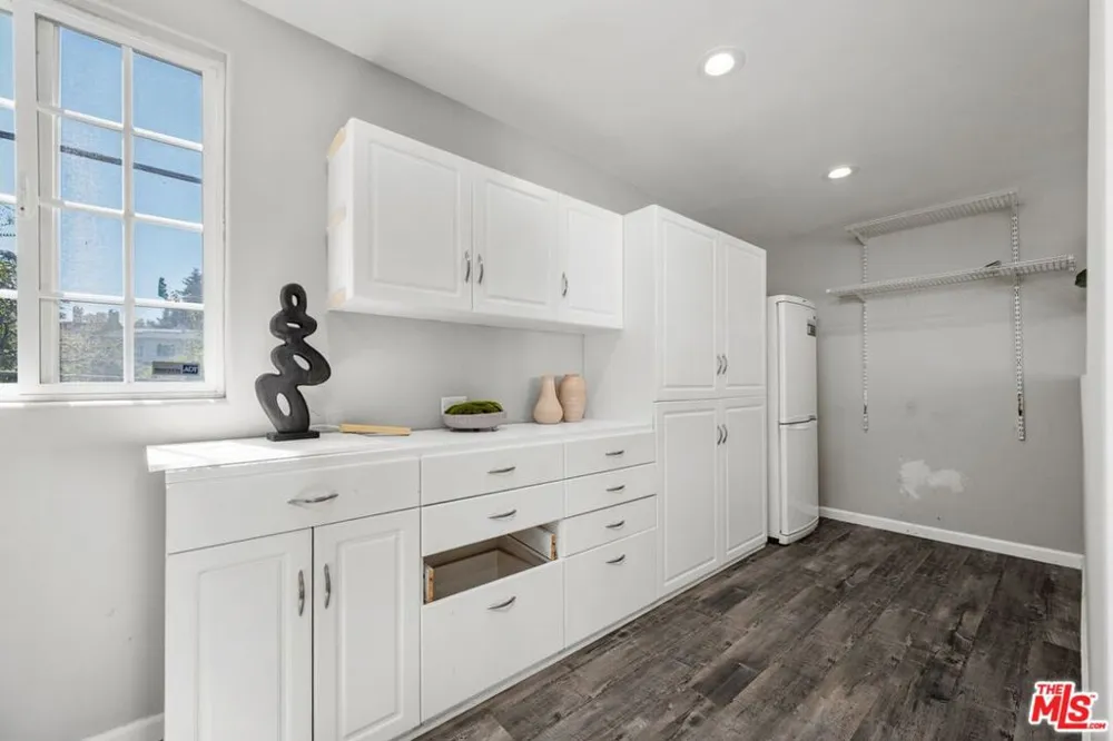 491 S Spalding Drive Beverly Hills, CA 90212