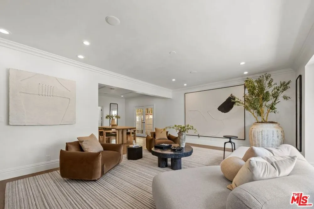 491 S Spalding Drive Beverly Hills, CA 90212
