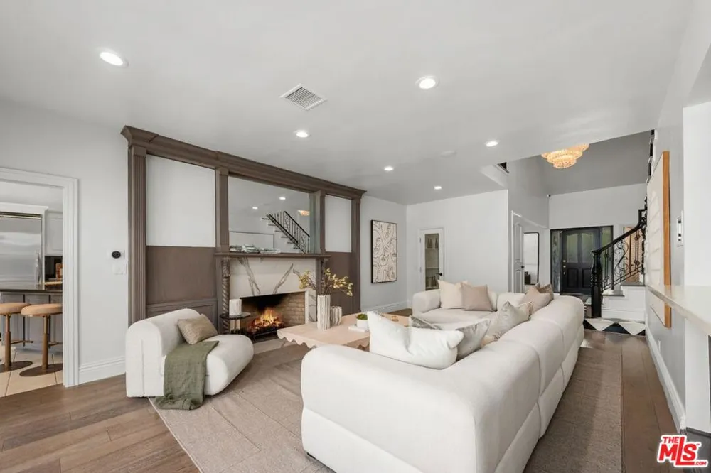 491 S Spalding Drive Beverly Hills, CA 90212