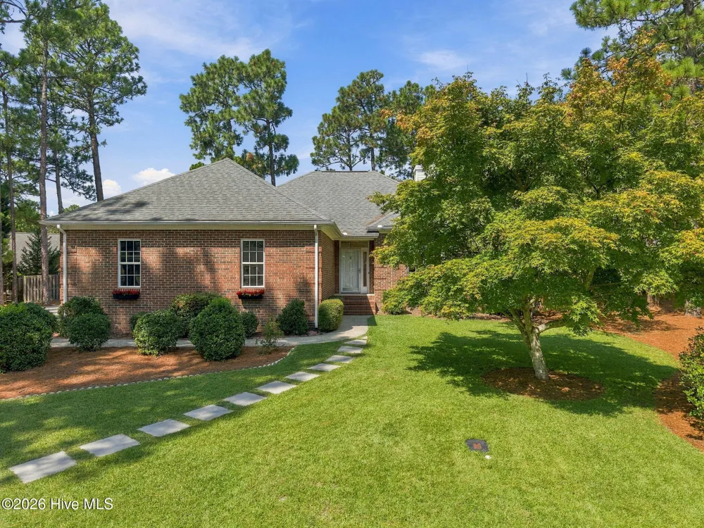 75 Catalpa Lane Pinehurst, NC 28374