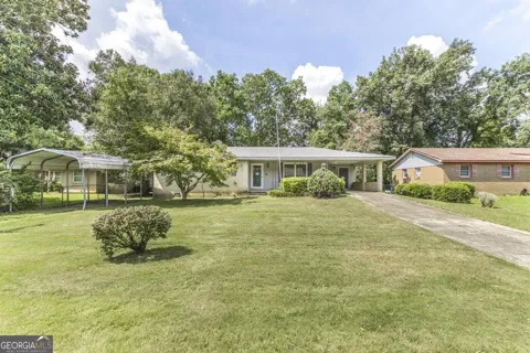 108 Highland DR