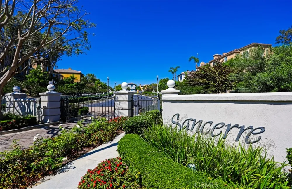 62 Lessay Newport Coast, CA 92657