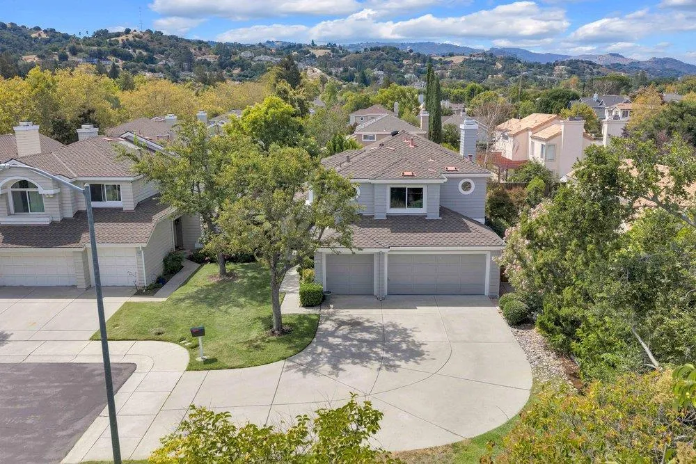 11501 Sunrise Spring Court Cupertino, CA 95014