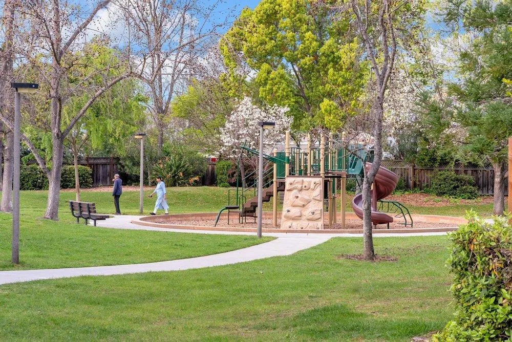 11501 Sunrise Spring Court Cupertino, CA 95014