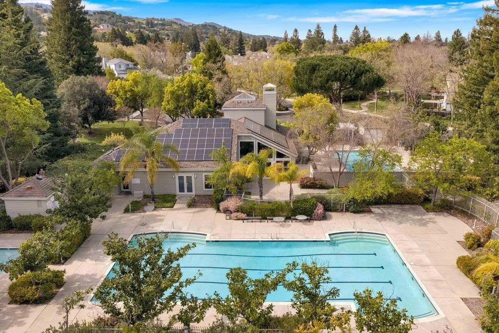 11501 Sunrise Spring Court Cupertino, CA 95014