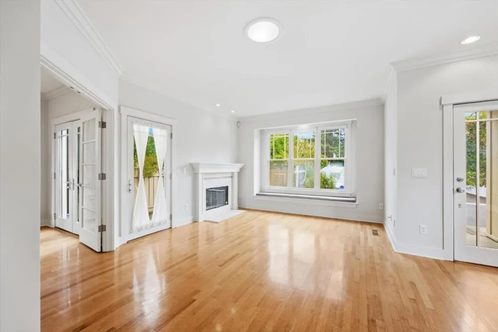 27 Cross Way Los Gatos, CA 95030