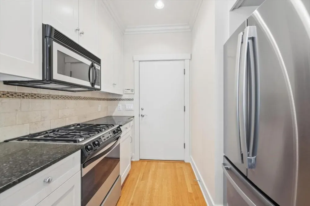 27 Cross Way Los Gatos, CA 95030