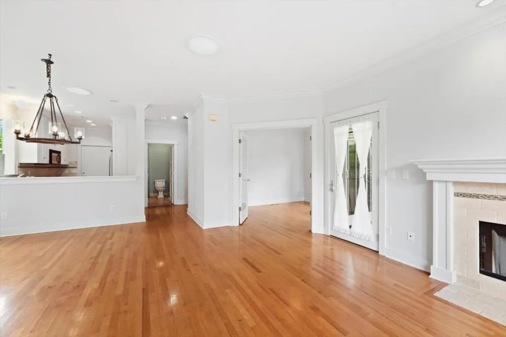 27 Cross Way Los Gatos, CA 95030