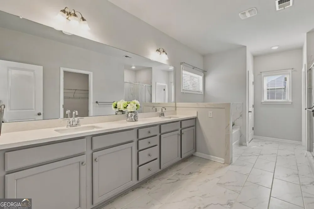 3402 Grace Farm LN Buford, GA 30519