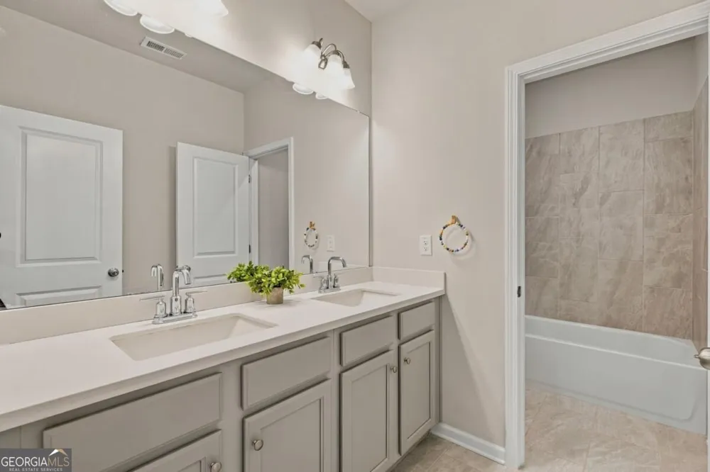 3402 Grace Farm LN Buford, GA 30519