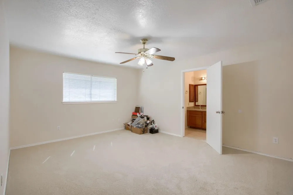 13435 Chipman Glen Drive Houston, TX 77082