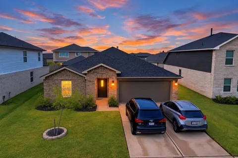 7902 Wrangler Shack Lane