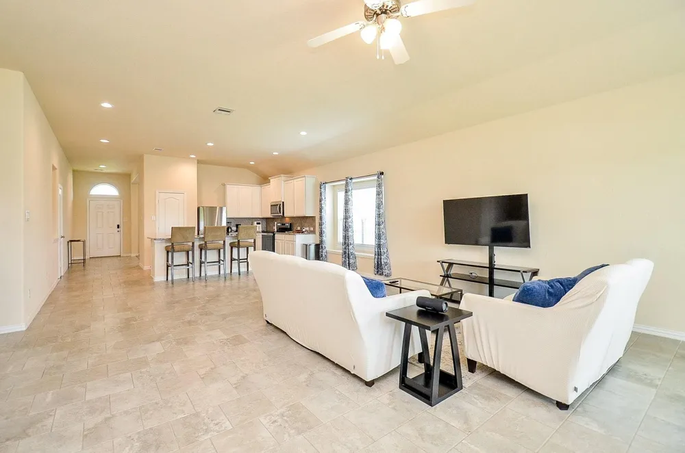 279 Shoreview Drive Conroe, TX 77303