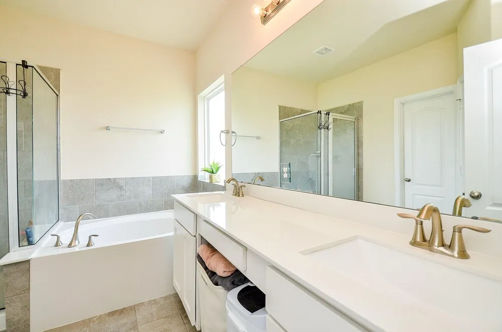 279 Shoreview Drive Conroe, TX 77303