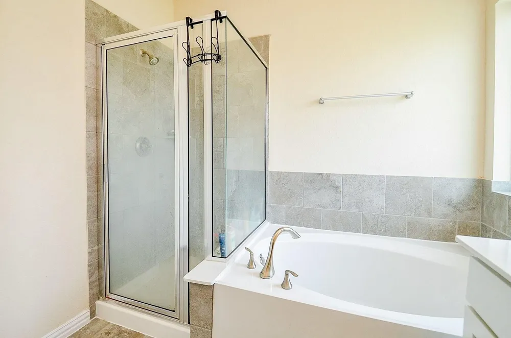 279 Shoreview Drive Conroe, TX 77303